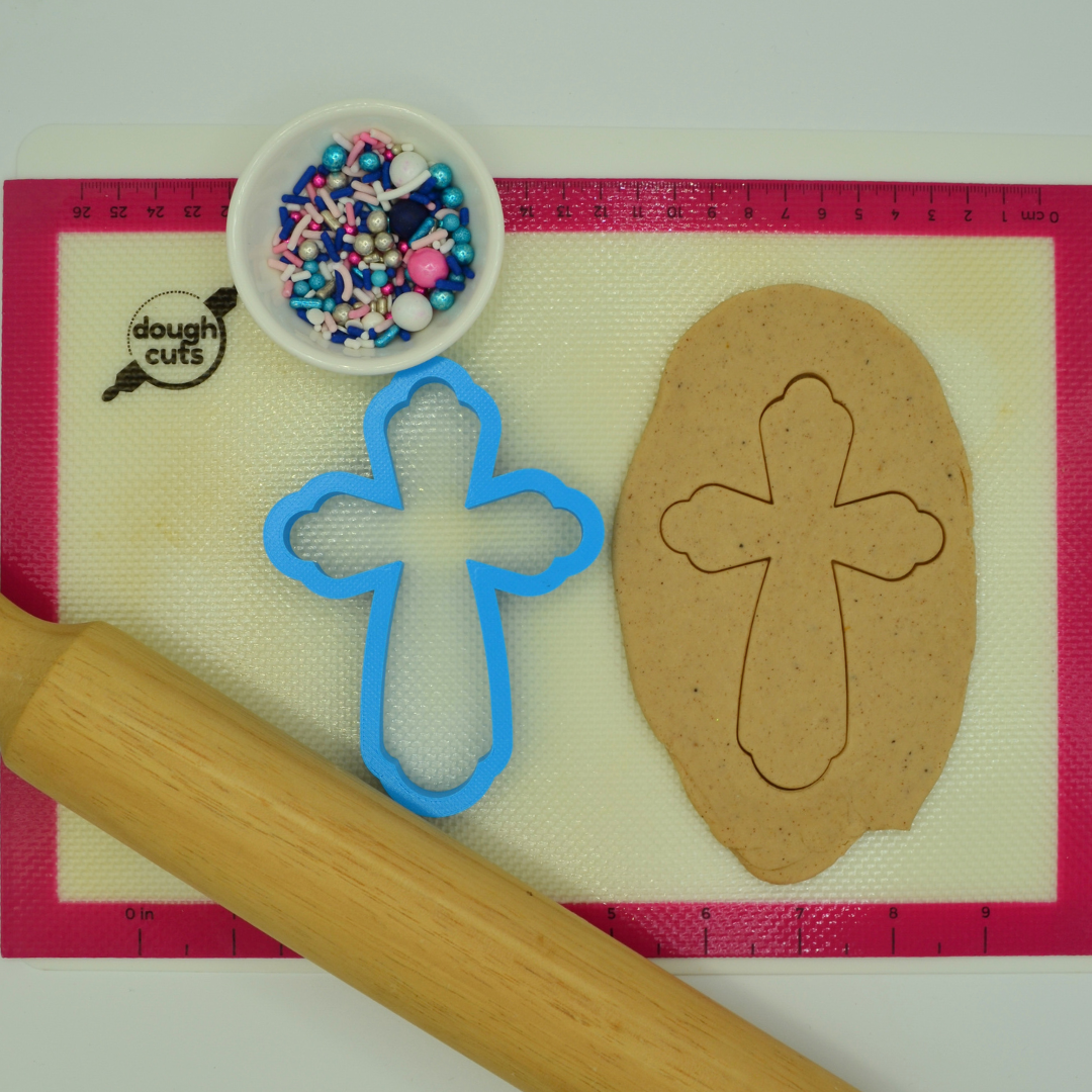 Ornate Cross 11cm Cookie Cutter
